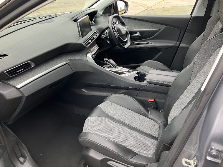 Used Peugeot 3008 2018 for sale - 76963327: Photo 8