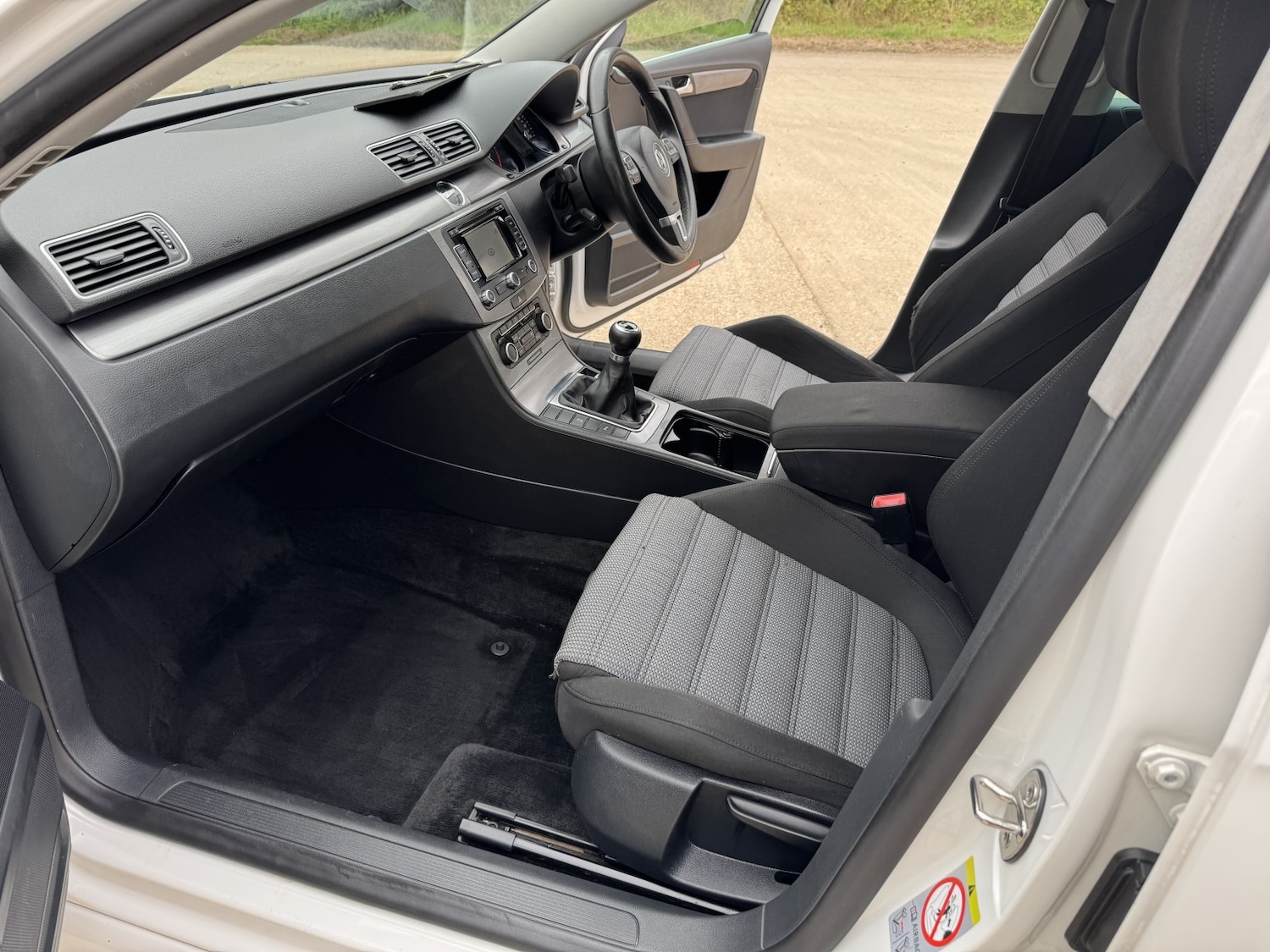 Used Volkswagen Passat 2011 for sale - 76799225: Photo 7