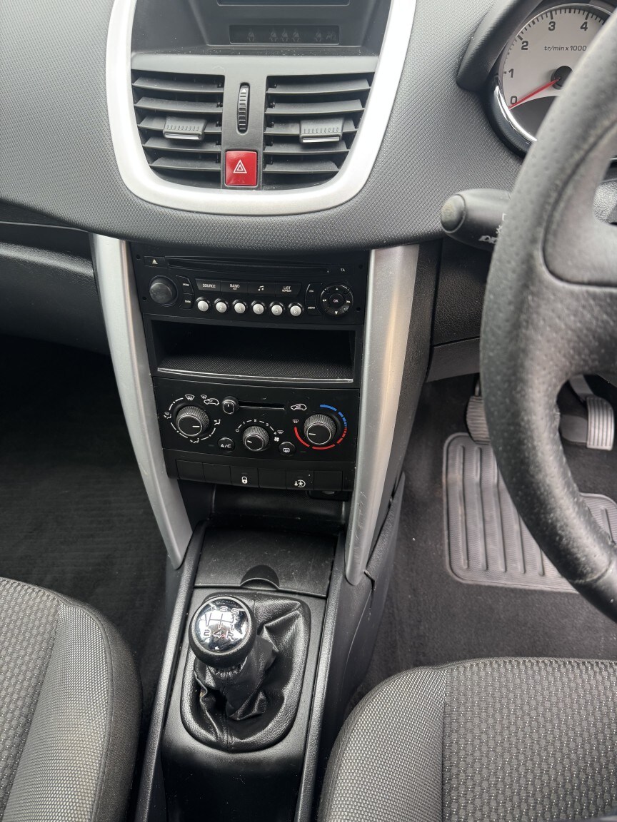 Used Peugeot 207 2012 for sale - 78125129: Photo 17