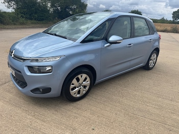 Used Citroen C4 Picasso 2015 for sale - 75367114: Photo