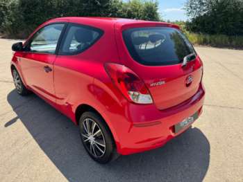 Used Hyundai i20 2014 for sale - 75032289: Photo