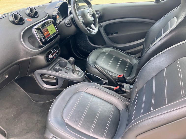 Used smart fortwo 2016 for sale - 77844923: Photo 24