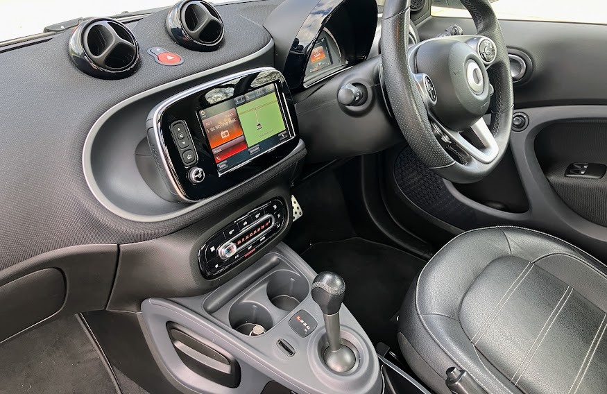 Used smart fortwo 2016 for sale - 77844923: Photo 25