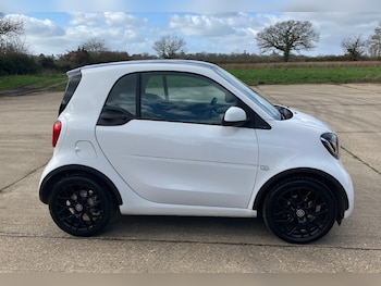 Used smart fortwo 2016 for sale - 77844923: Photo