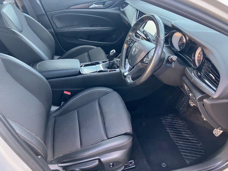 Used Vauxhall Insignia 2019 for sale - 77314114: Photo 8