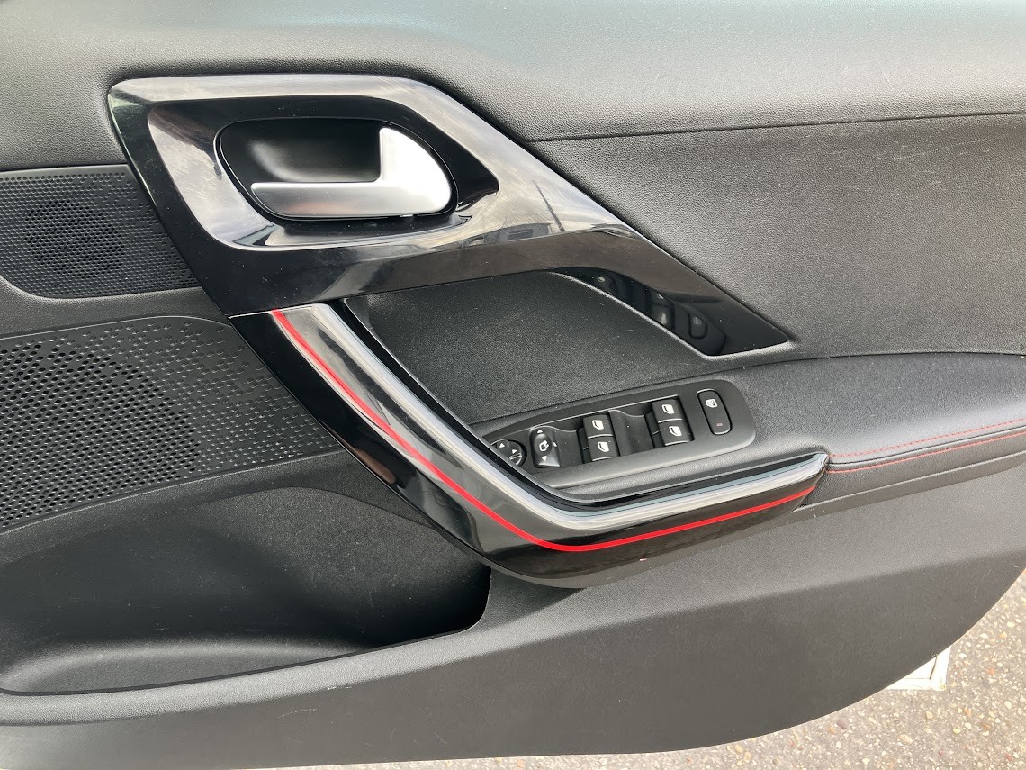 Used Peugeot 2008 2018 for sale - 76791527: Photo 11