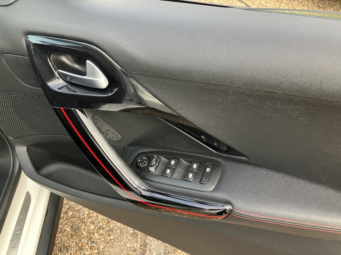 Used Peugeot 2008 2018 for sale - 76791527: Photo 20