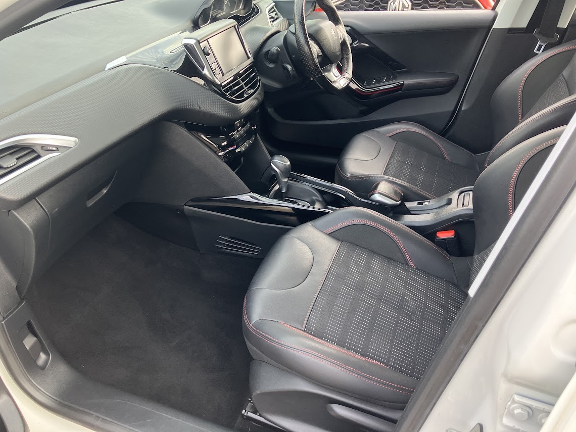 Used Peugeot 2008 2018 for sale - 76791527: Photo 6