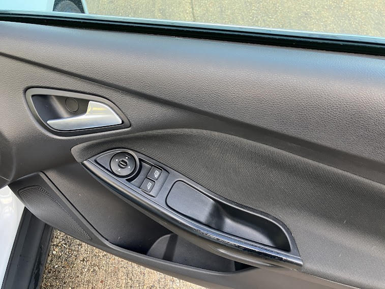 Used Ford Focus 2012 for sale - 77228251: Photo 17