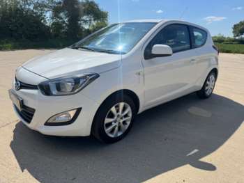 Used Hyundai i20 2013 for sale - 74550193: Photo