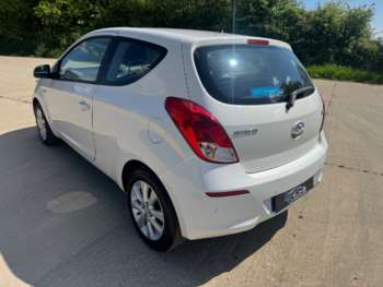 Used Hyundai i20 2013 for sale - 74550193: Photo