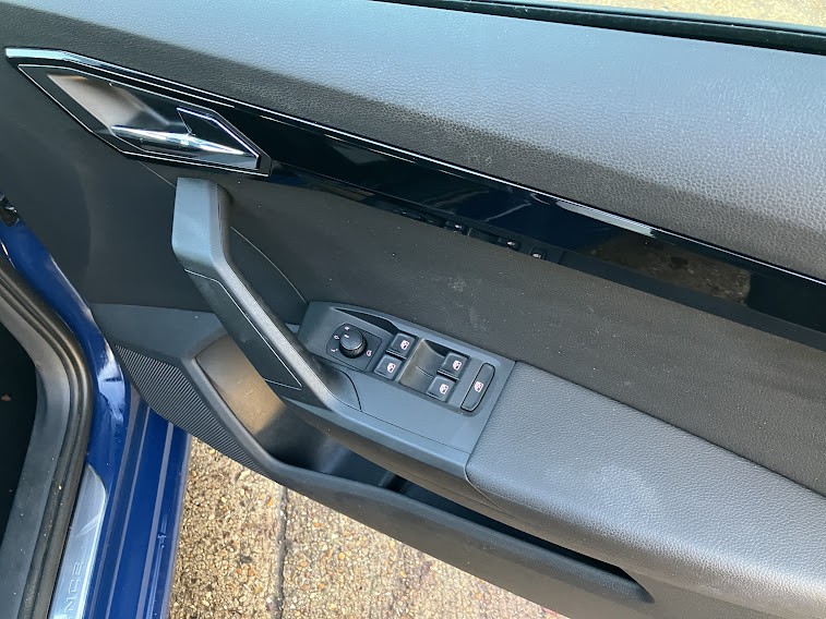 Used SEAT Ibiza 2017 for sale - 76945599: Photo 12