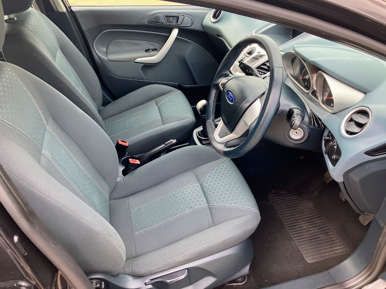 Used Ford Fiesta 2009 for sale - 77632459: Photo 9