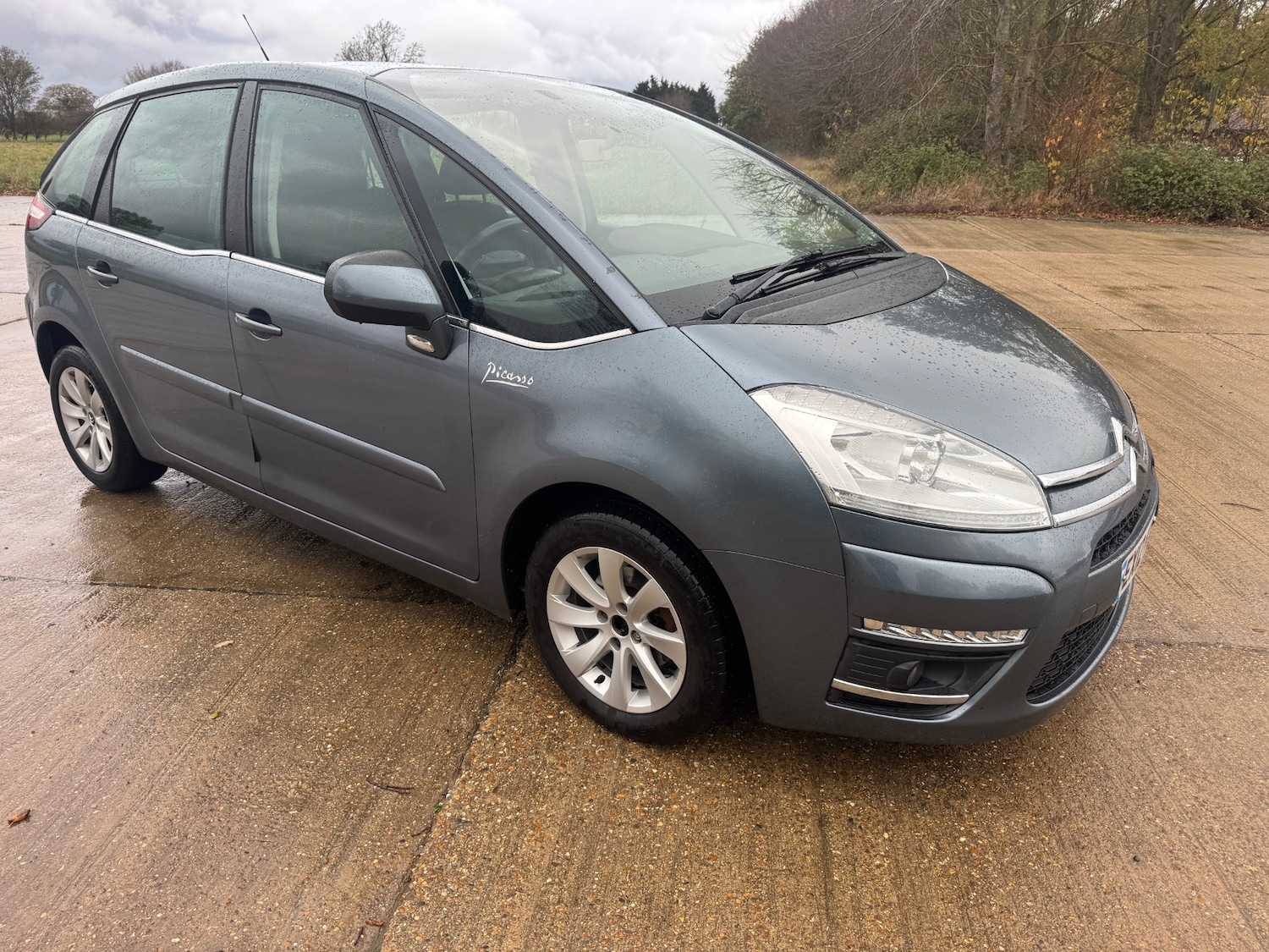 Used Citroen C4 Picasso 2012 for sale - 76682073: Photo 1