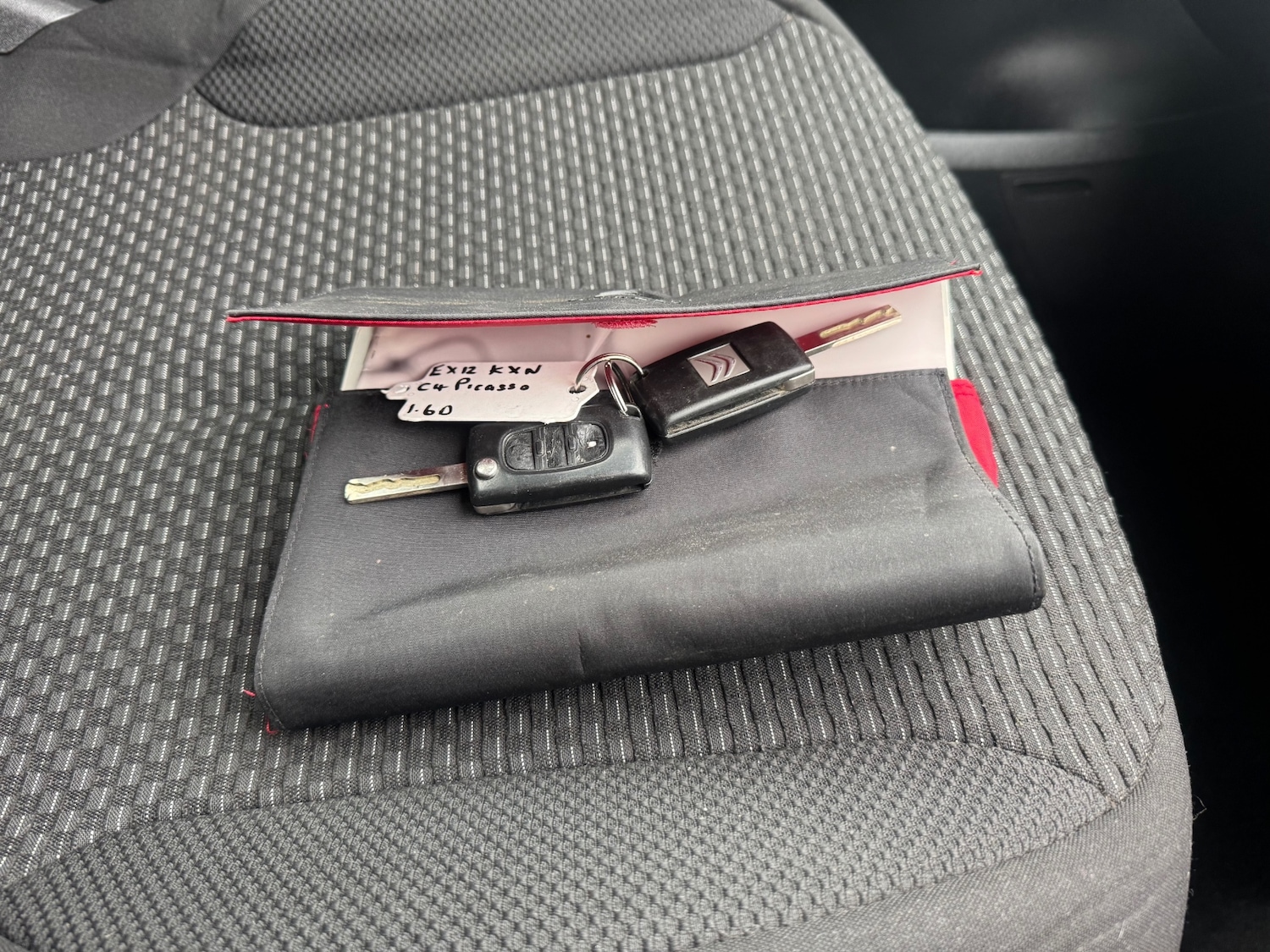 Used Citroen C4 Picasso 2012 for sale - 76682073: Photo 8