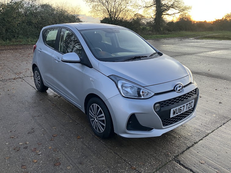 Used Hyundai i10 2017 for sale - 76791509: Photo 1