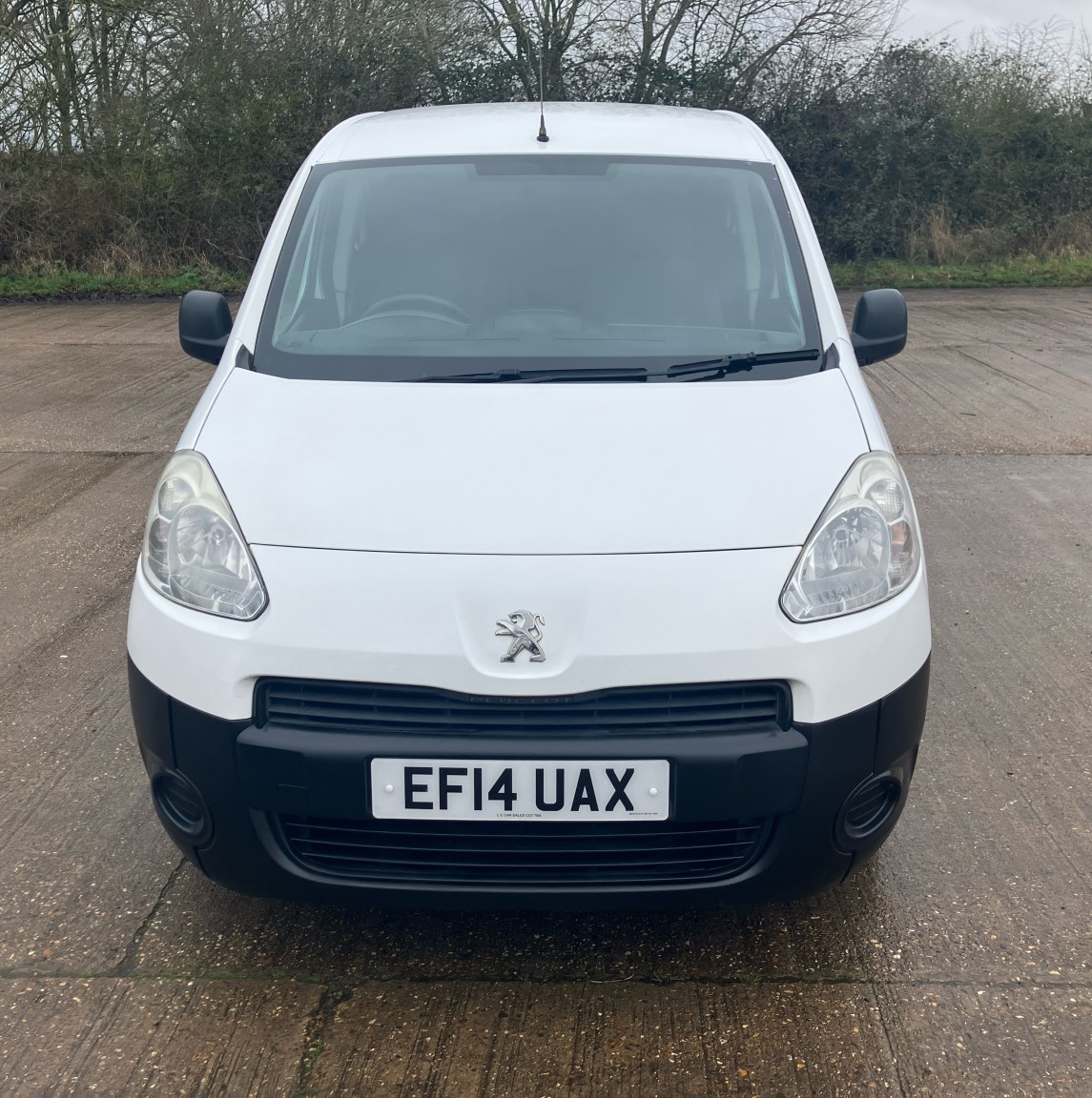 Used Peugeot Partner 2014 for sale - 77694260: Photo 4