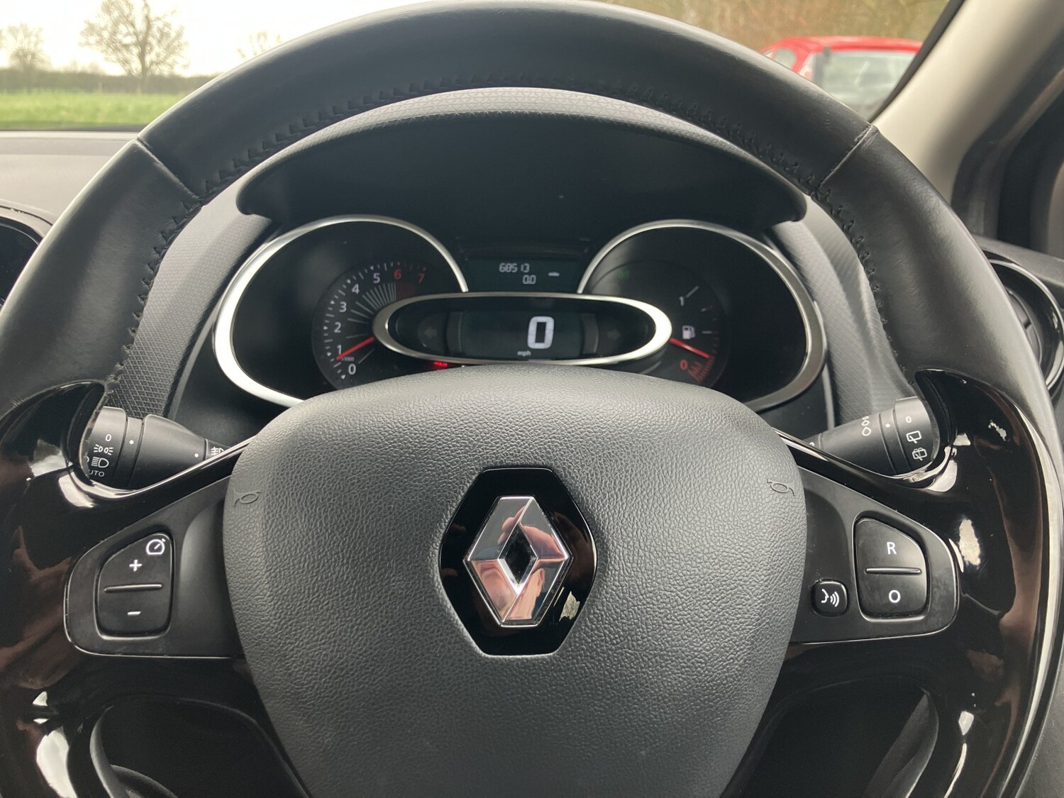 Used Renault Clio 2016 for sale - 77822297: Photo 20