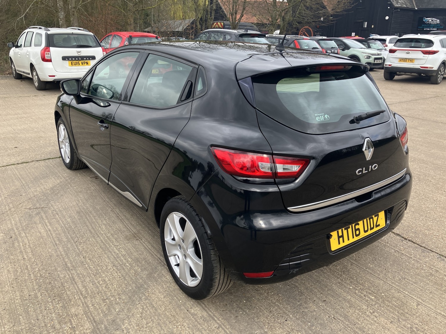 Used Renault Clio 2016 for sale - 77822297: Photo 3