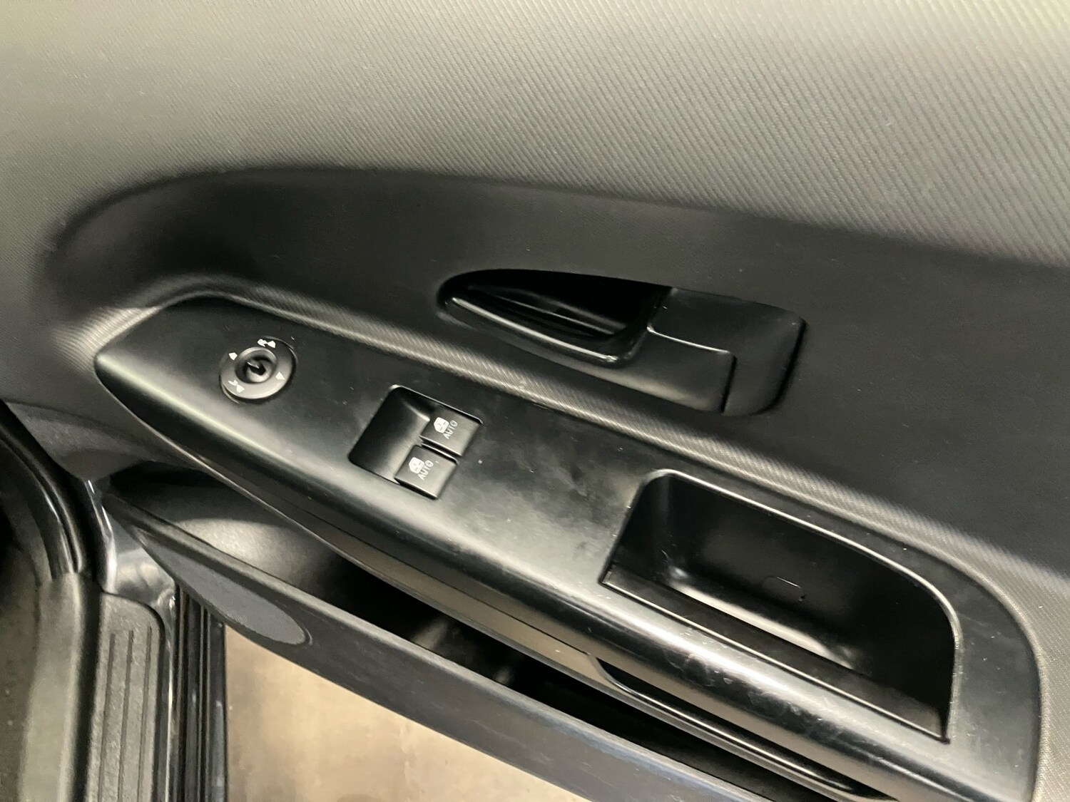 Used Kia Ceed 2010 for sale - 77968674: Photo 28