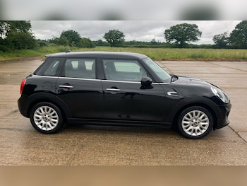 Used MINI Hatch 2015 for sale - 78801122: Photo