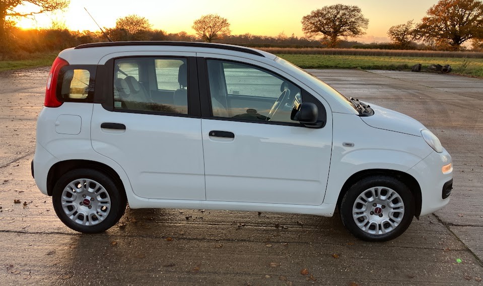 Used Fiat Panda 2015 for sale - 76791570: Photo 2