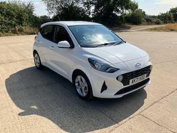 Used Hyundai i10 2021 for sale - 79352671: Photo