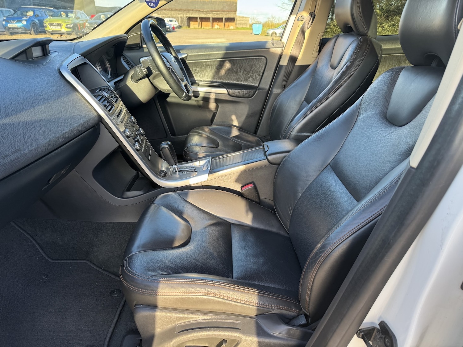 Used Volvo XC60 2022 for sale - 78018303: Photo 14