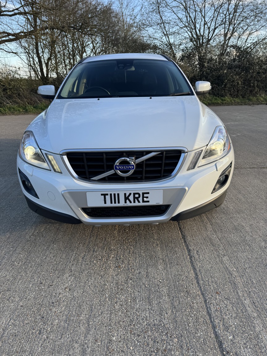 Used Volvo XC60 2022 for sale - 78018303: Photo 3