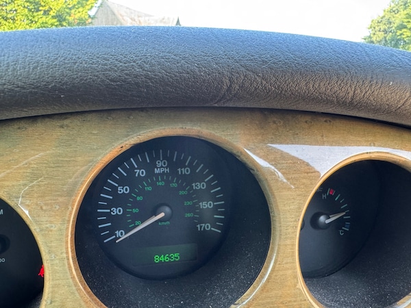 Used Jaguar XJ 2002 for sale - 75596050: Photo 9