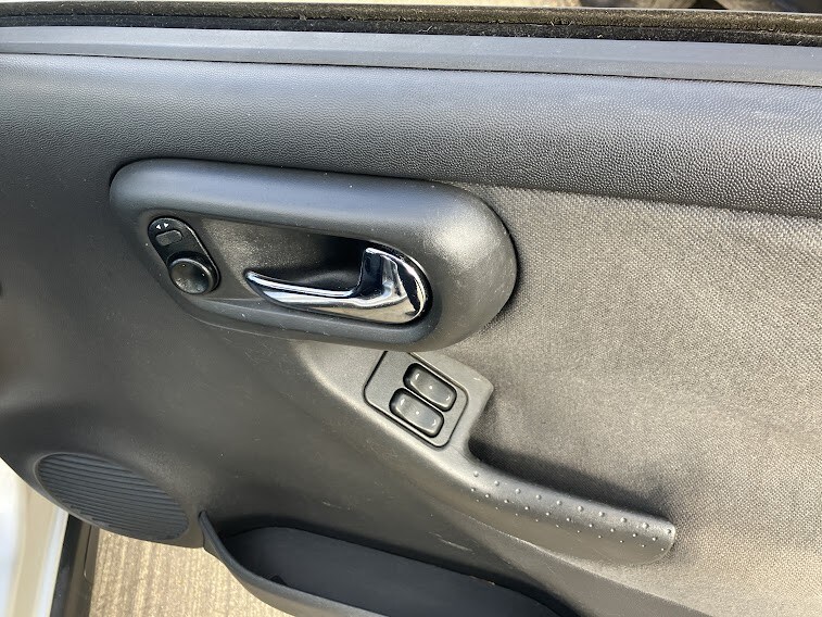 Used Vauxhall Corsa 2004 for sale - 77844980: Photo 18