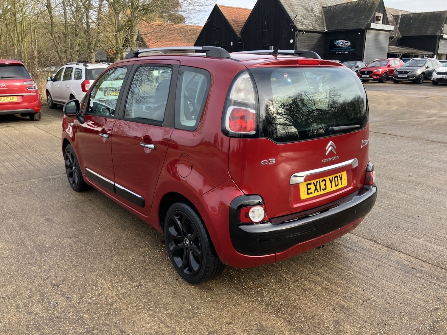 Used Citroen C3 Picasso 2013 for sale - 77622453: Photo 3