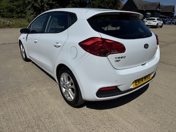 Used Kia Ceed 2014 for sale - 78976304: Photo