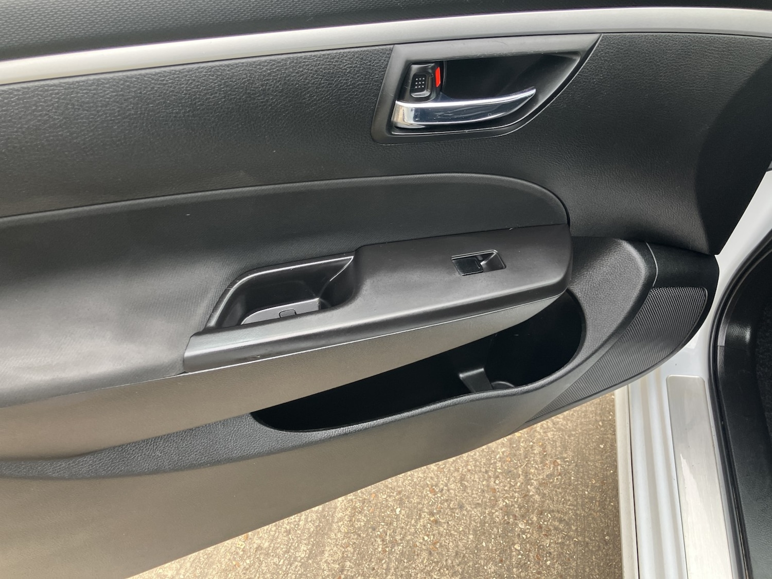 Used Suzuki Swift 2014 for sale - 77906517: Photo 17