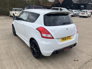 Used Suzuki Swift 2014 for sale - 77906517: Photo