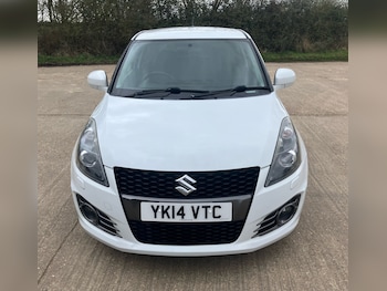 Used Suzuki Swift 2014 for sale - 77906517: Photo