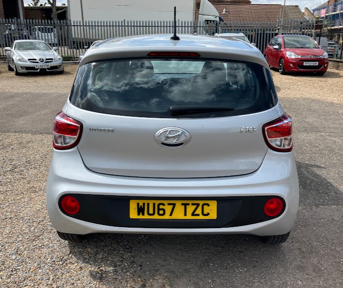 Used Hyundai i10 2017 for sale - 76777767: Photo 7