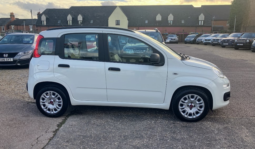 Used Fiat Panda 2015 for sale - 76777750: Photo 2