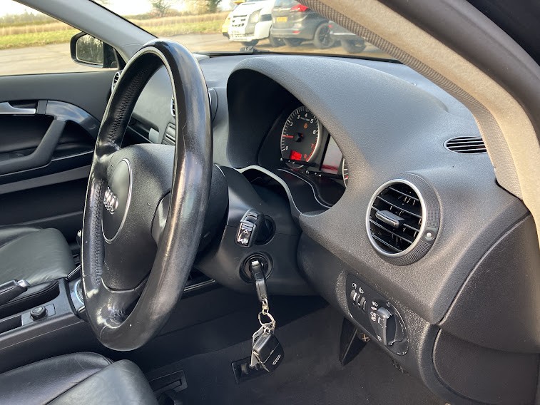 Used Audi A3 2003 for sale - 77271047: Photo 13