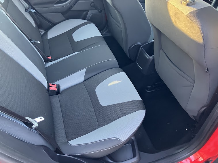 Used Ford Focus 2012 for sale - 76799235: Photo 9