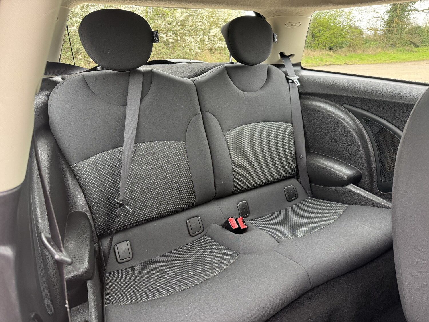 Used MINI Hatch 2011 for sale - 78125116: Photo 15