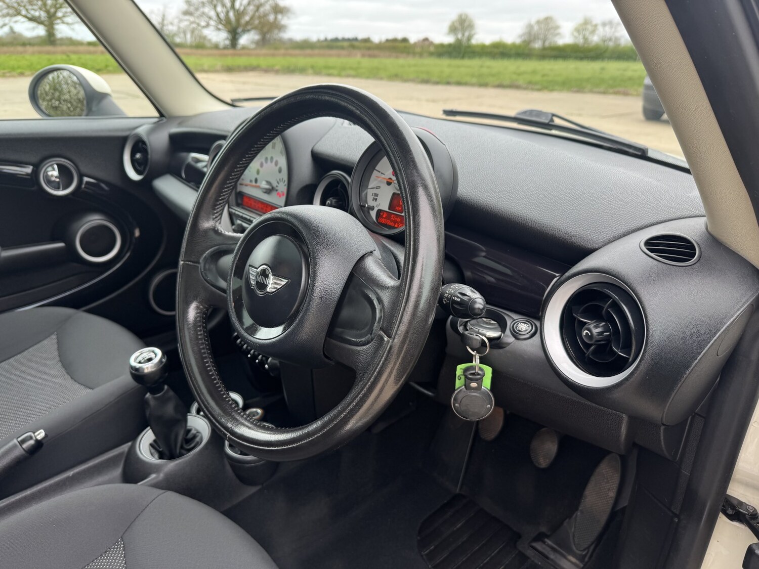 Used MINI Hatch 2011 for sale - 78125116: Photo 16