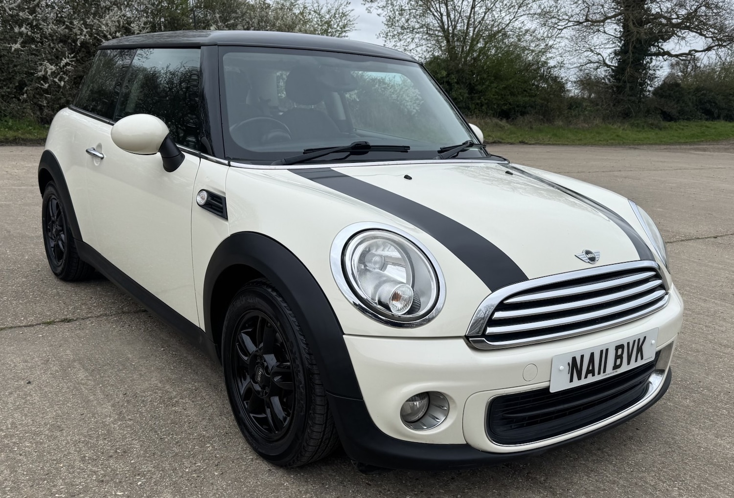 Used MINI Hatch 2011 for sale - 78125116: Photo 2