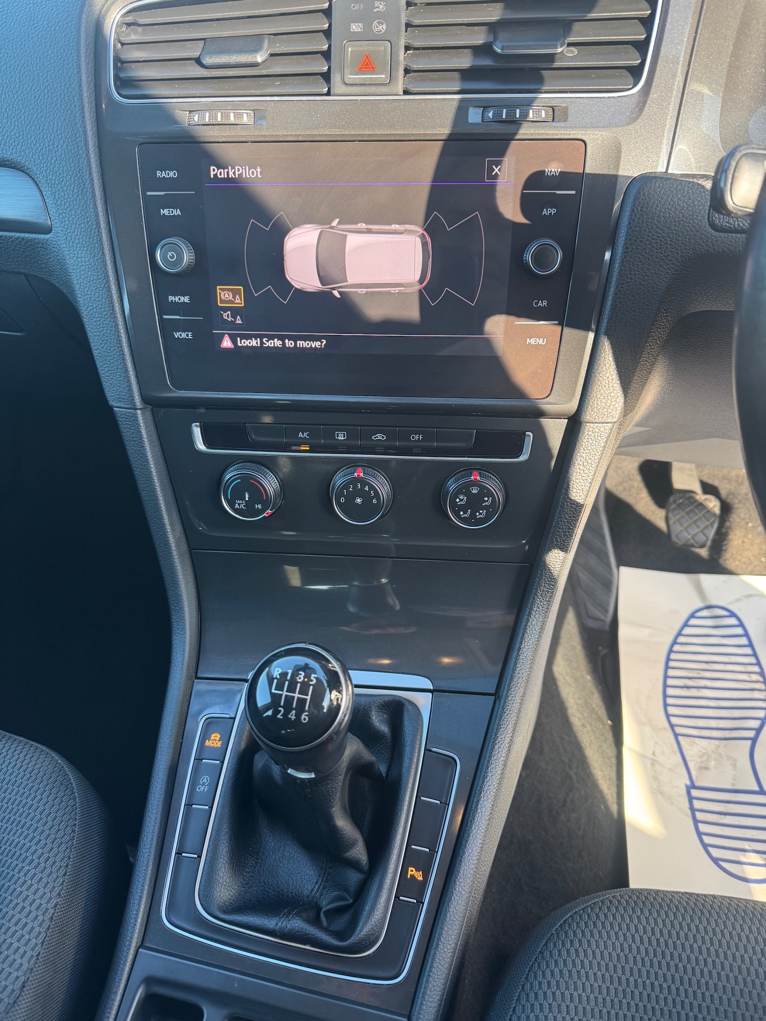 Used Volkswagen Golf 2018 for sale - 76706229: Photo 9