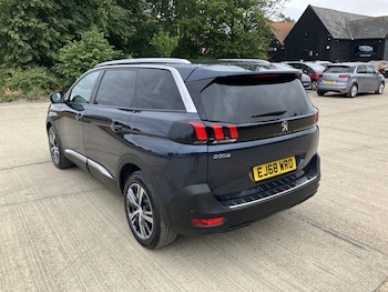 Used Peugeot 5008 2018 for sale - 79277731: Photo
