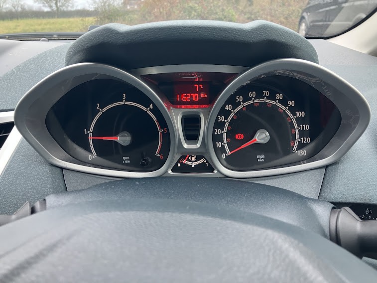 Used Ford Fiesta 2010 for sale - 77313931: Photo 16