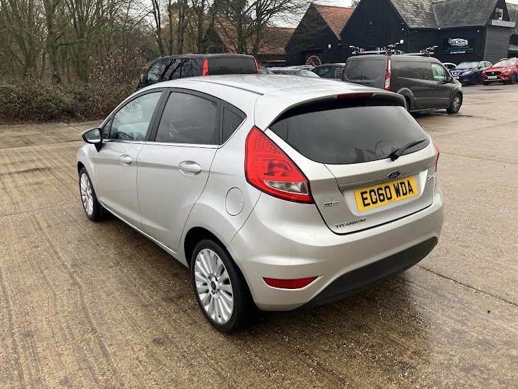 Used Ford Fiesta 2010 for sale - 77313931: Photo 3