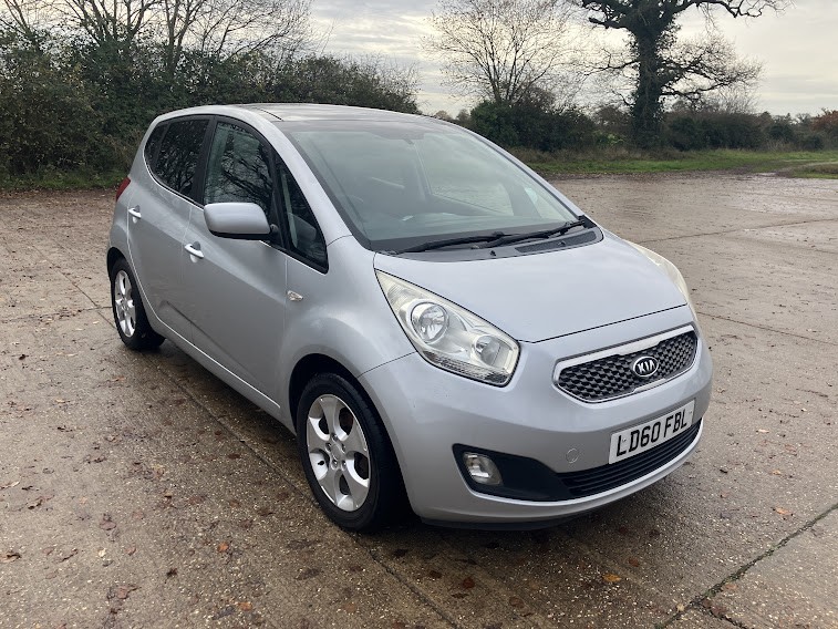 Used Kia Venga 2010 for sale - 76799220: Photo 1