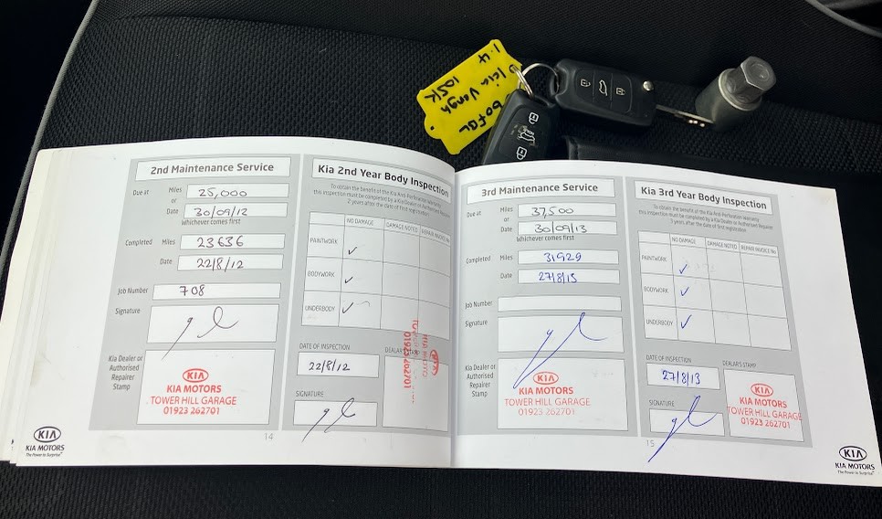 Used Kia Venga 2010 for sale - 76799220: Photo 12