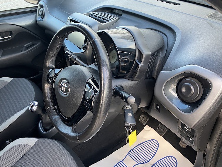 Used Toyota AYGO 2018 for sale - 77541666: Photo 11